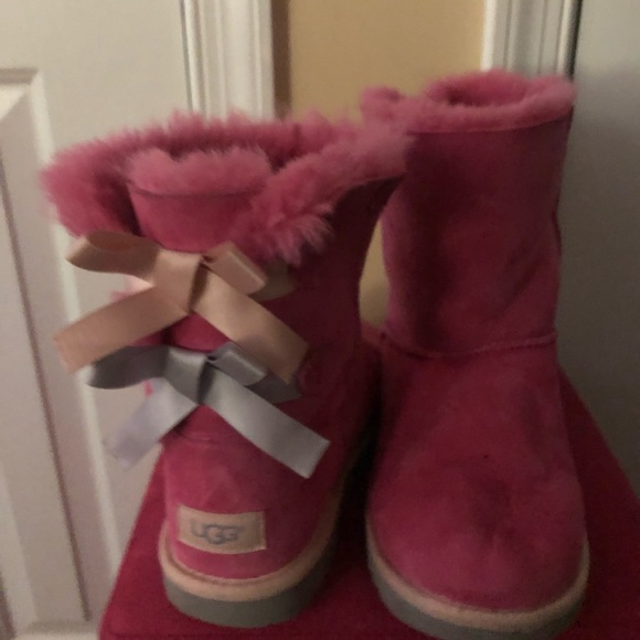 SALE Price Drop NWOT UGG Barbie 2023’ with bows booties#Barbiefashion2023’ - Picture 2 of 4